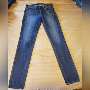 Ladies American Eagle Skinny Jeans